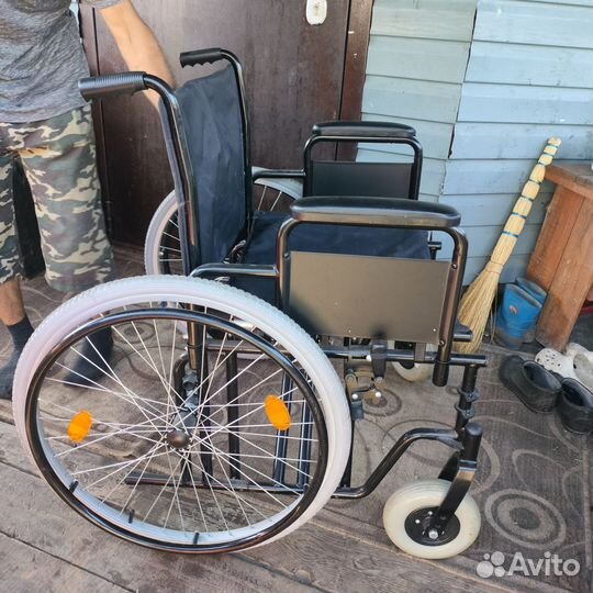 Коляска инвалидная