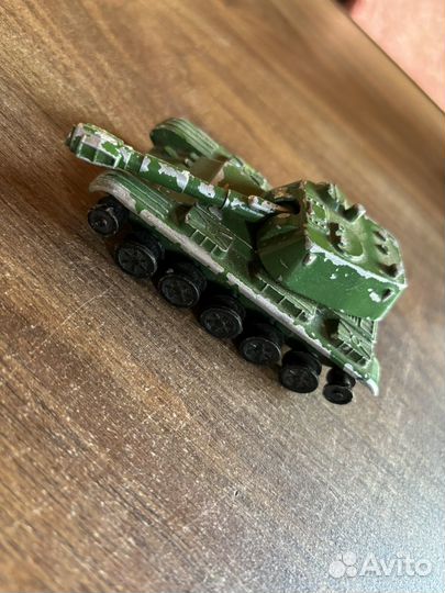 Игрушка танк СССР