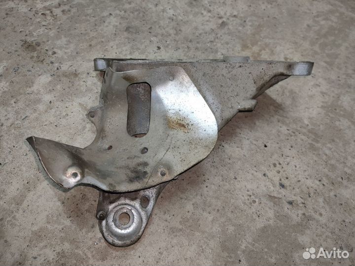 Подушка правая двигатель BMW N52B25