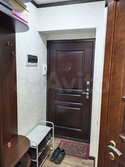 3-к. квартира, 61 м², 1/3 эт.