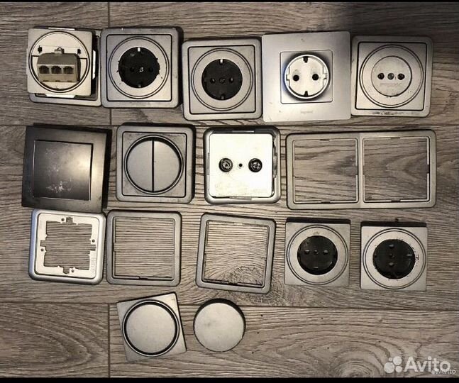 Розетки б/у