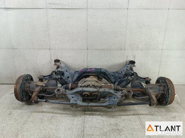 Балка подвески задний nissan largo