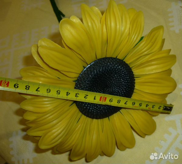 Цветы подсолнухи