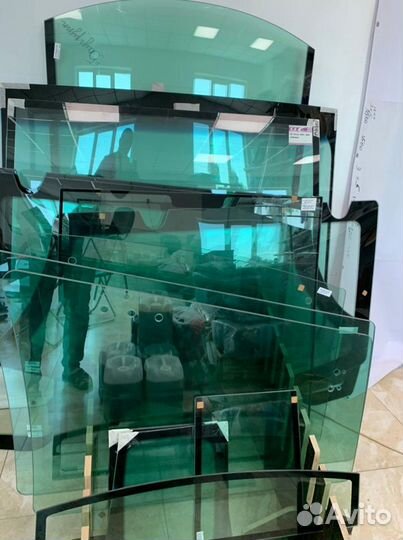 Стекла JCB terex caterpillar NEW holand case