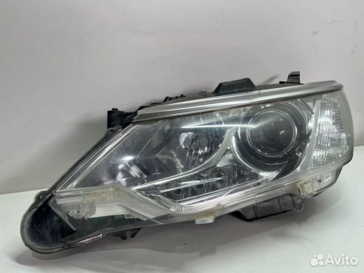 Фара адаптивная передняя левая Toyota Camry V55