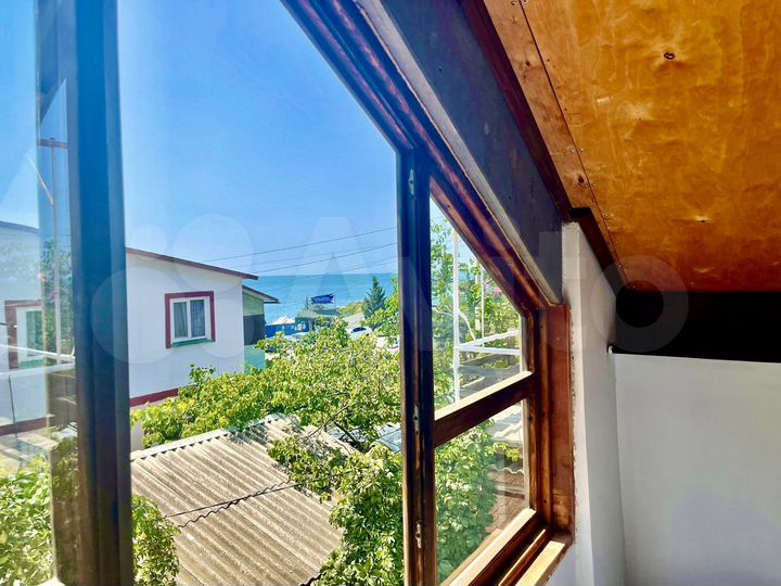 Дом 350 м² на участке 10 сот.