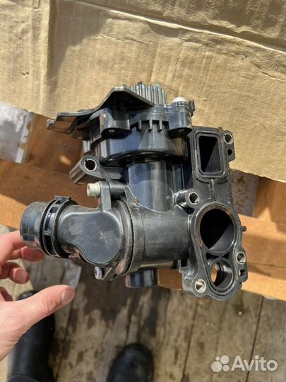 Помпа Тигуан/ Tiguan pierburg / насос водяной