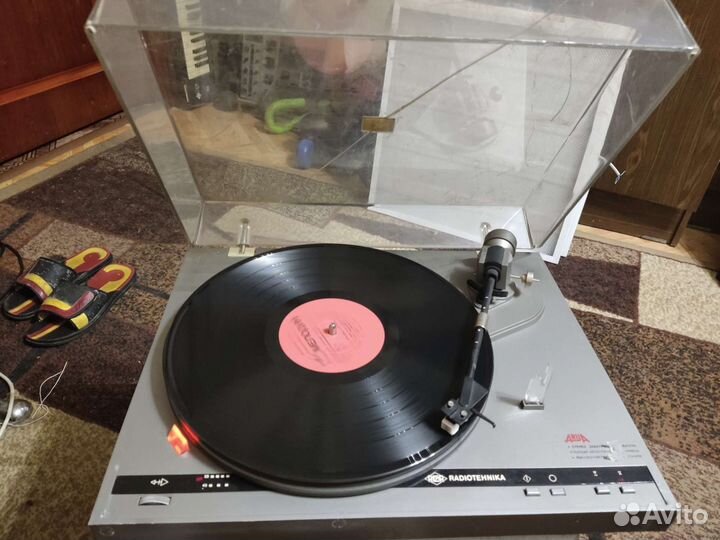 Проигрыватель винила Ария-102