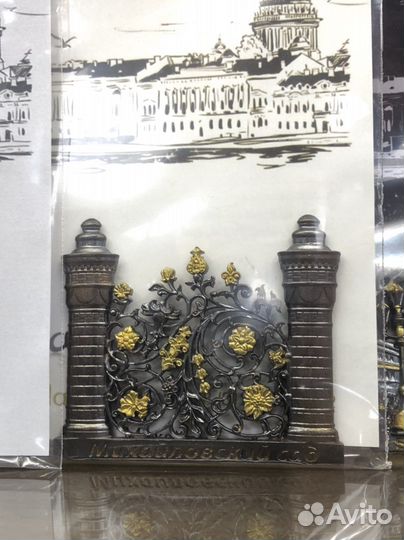 Магнит литьё «виды Санкт-Петербурга»