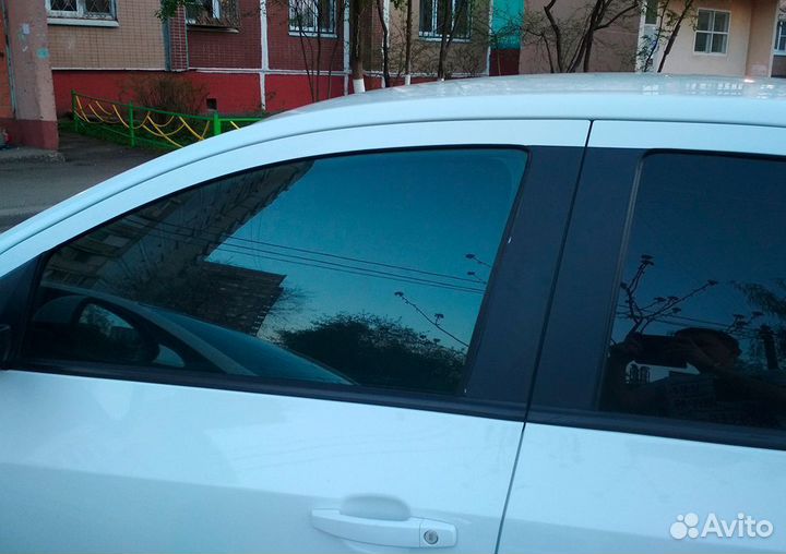 Автошторки 5 прц маг клей toyota Fun Cargo 99-05