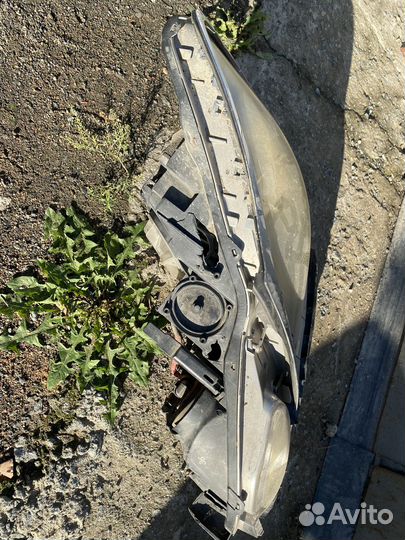 Фара левая lexus gs300