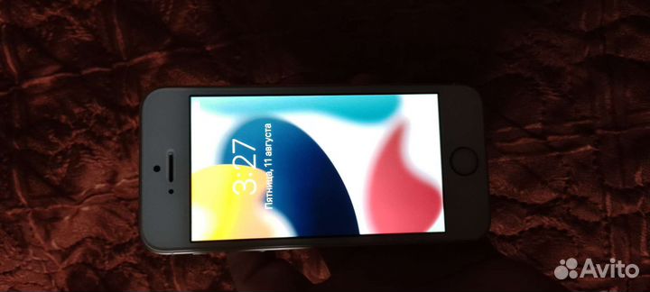 Телефон iPhone 5s