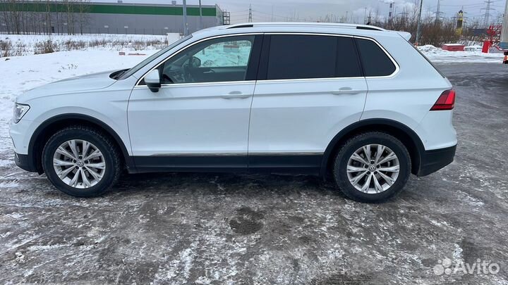 Volkswagen Tiguan 1.4 AMT, 2018, 93 100 км