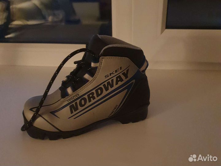 Лыжные ботинки nordway