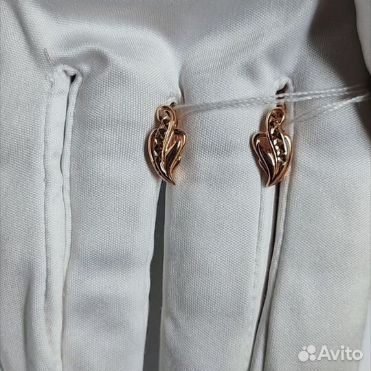 Золотые серьги