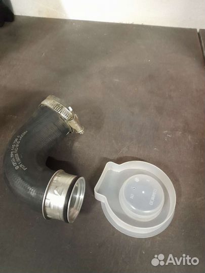 Патрубок интеркулера touareg NF