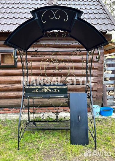 Мангал с крышей