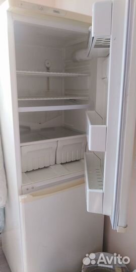 Холодильник Stinol 101 ER