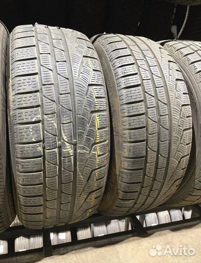 Pirelli Winter Sottozero 210 Serie II 225/50 R17 94M