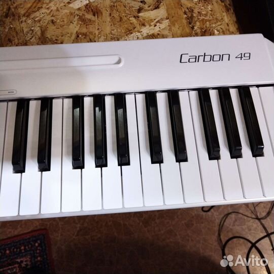 Миди (midi) клавиатура Carbon 49