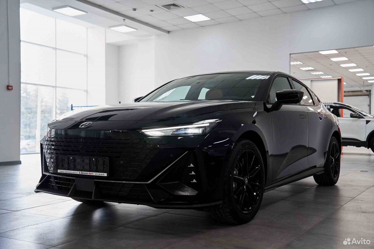 Changan UNI-V 1.5 AMT, 2024