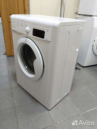 Стиральная машина indesit 5 кг