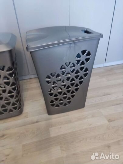 Продам пластиковые контейнеры