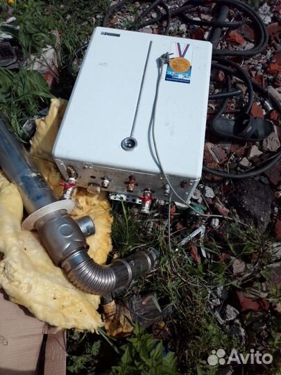 Твердотопливный котел и газовый