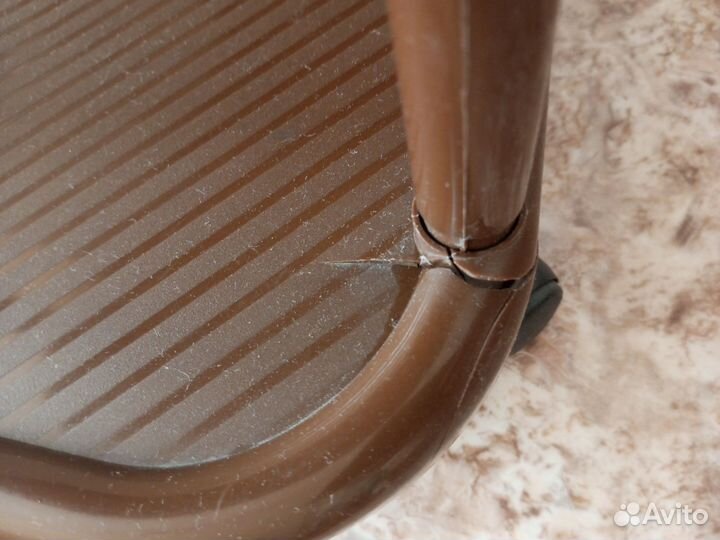 Этажерка, столик на колесах