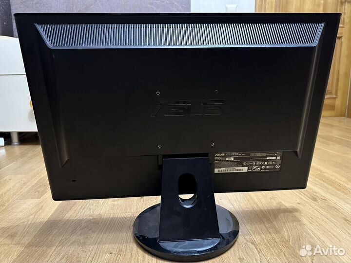 Монитор Asus 24 дюймов