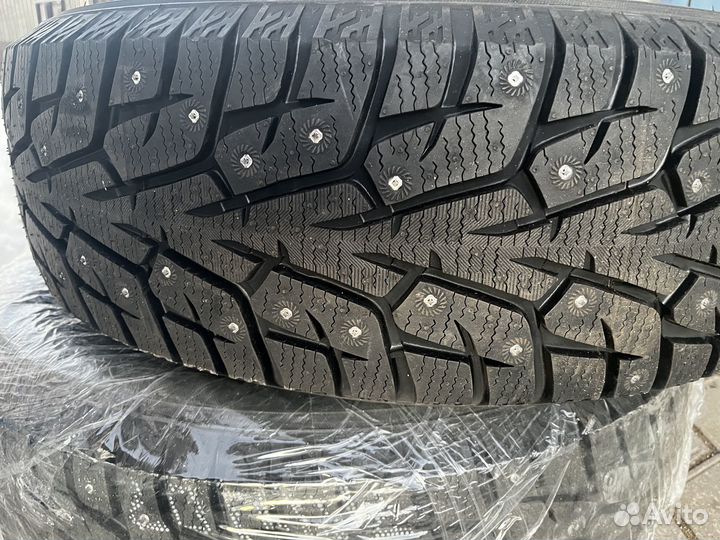 Yokohama Ice Guard IG55 235/65 R17