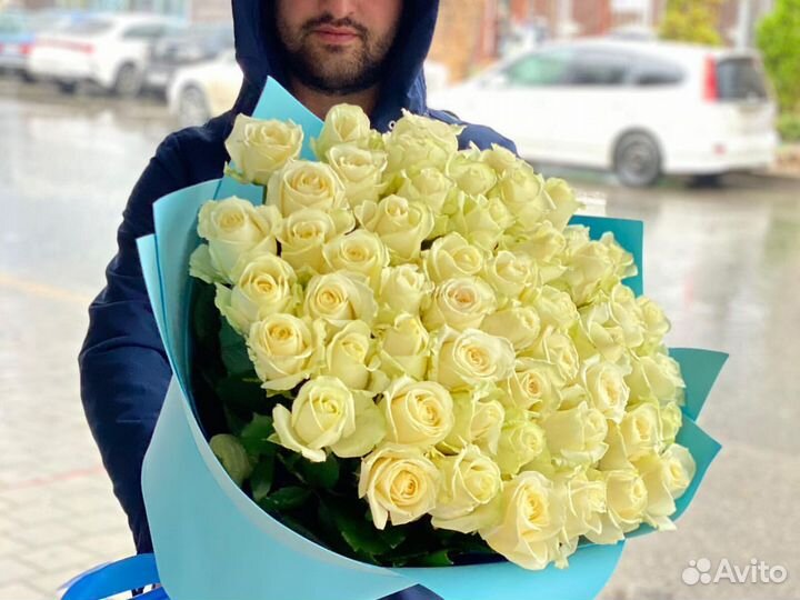 Белые розы Цветы букеты доставка 15 25 45 51 101