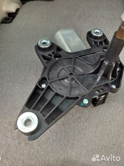 Моторчик стеклоочистителя задний