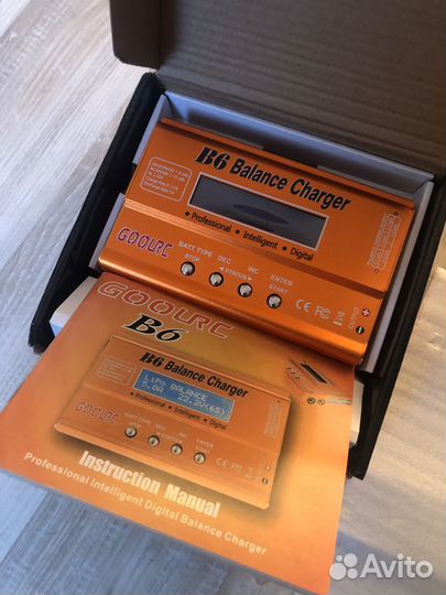 Универсальное зарядное устройство GoolRC B6