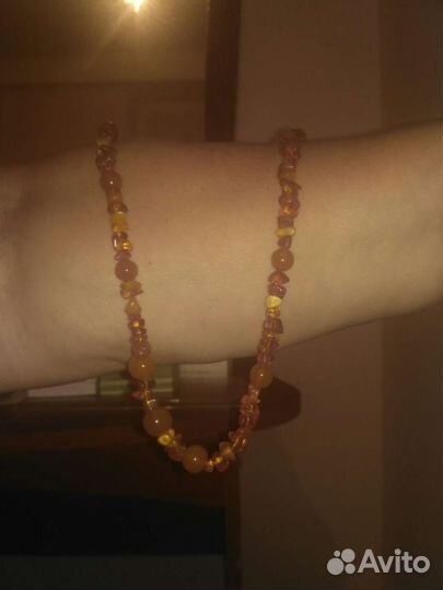 Янтарные бусы