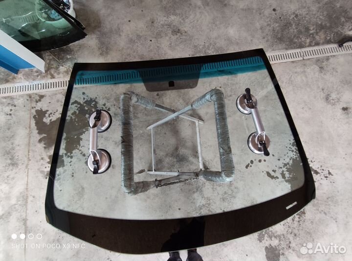 Лобовое стекло Toyota Corolla 9 (E120)(2000-06)