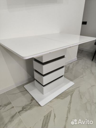 Стол обеденный раздвижной