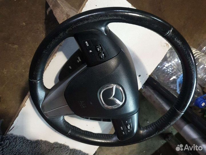 Руль с подушкой мазда 3 bl