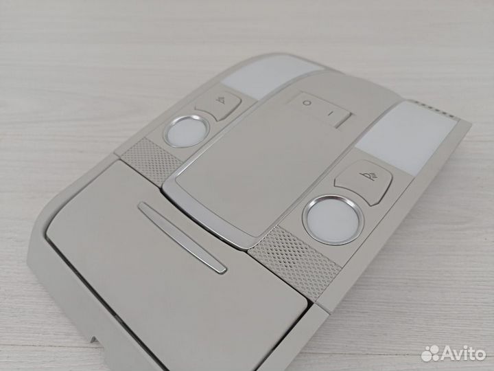 Плафон салона Audi A6 C6