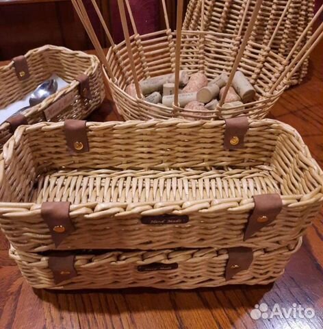 Плетеный органайзер для подачи столовых приборов