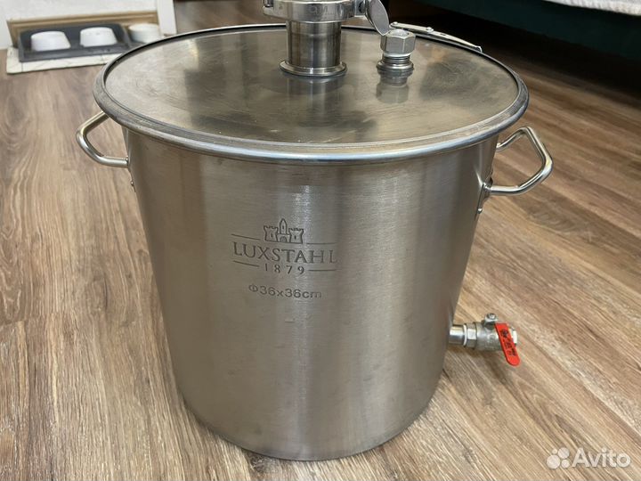 Бак Luxstahl 37 литров