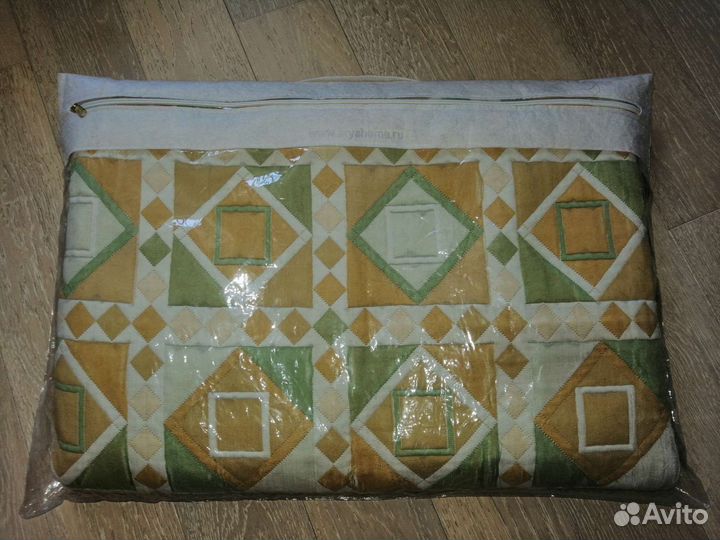 Постельное и одежда