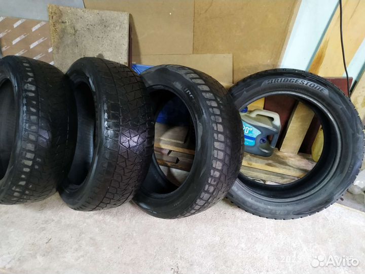Bridgestone Blizzak DM-V2 235/55 R19 105T