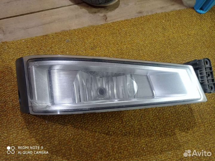 Противотуманка вольво