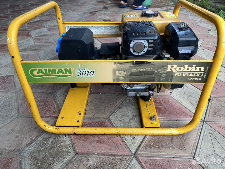 Бензиновый генератор