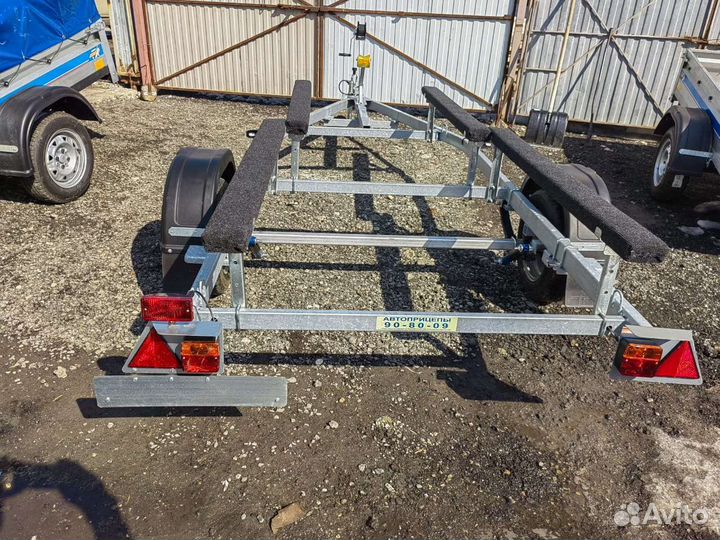 Лодочный прицеп Трейлер О 5.5 рессора тип AL-KO