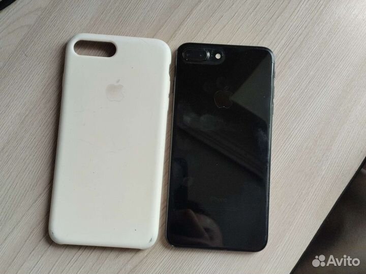 Телефон iPhone 7 plus