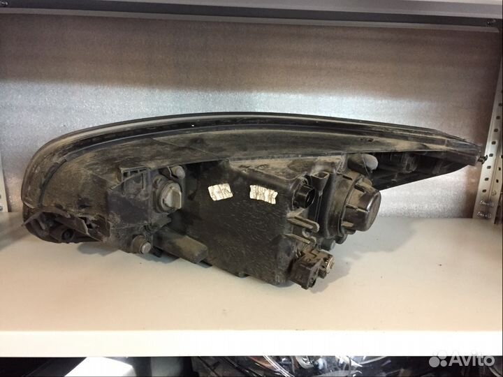 Фара дефект корпуса правая Kia Soul