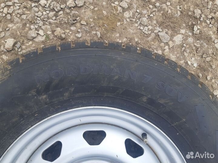 Nokian Tyres Nordman 7 SUV 245/70 R16