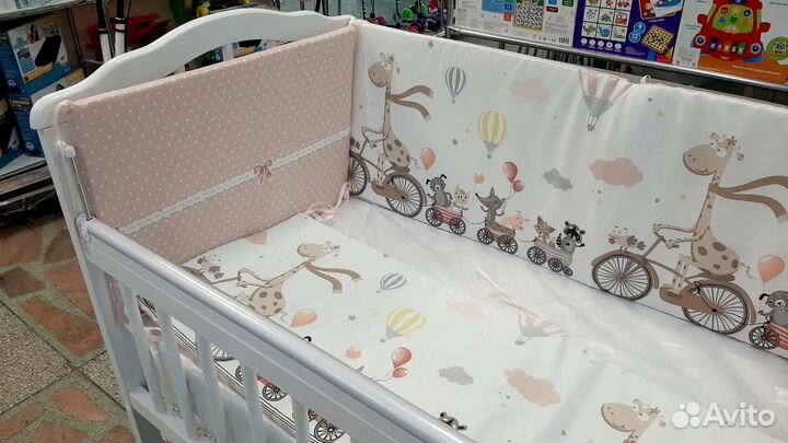 Бортики в кроватку 2х сторонние (новые)